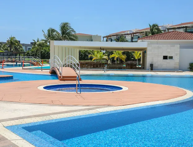 Marea Azul Beach Resort hotel detail image 2