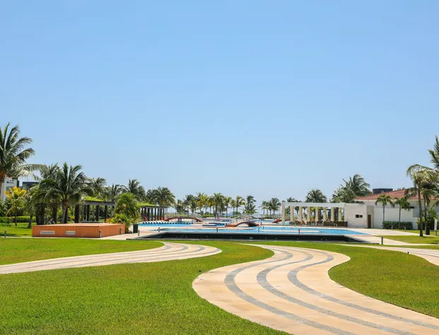 Marea Azul Beach Resort hotel detail image 4