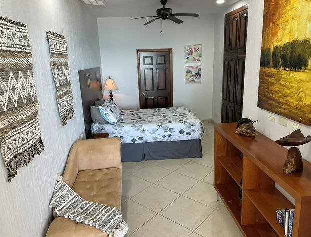 Palacio Del Mar By Rocky Host hotel detail image 4