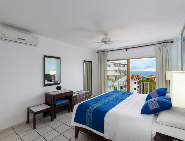 WIVC Alta Vista Condo - Stunning Views, Close to the Beach & Romantic Zone hotel detail image 4