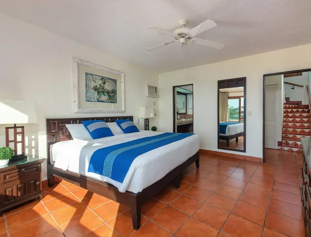 WIVC Conchas Chinas Condo - Stunning Ocean & Mountain Views, Close To The Beach & Romantic Zone hotel detail image 4