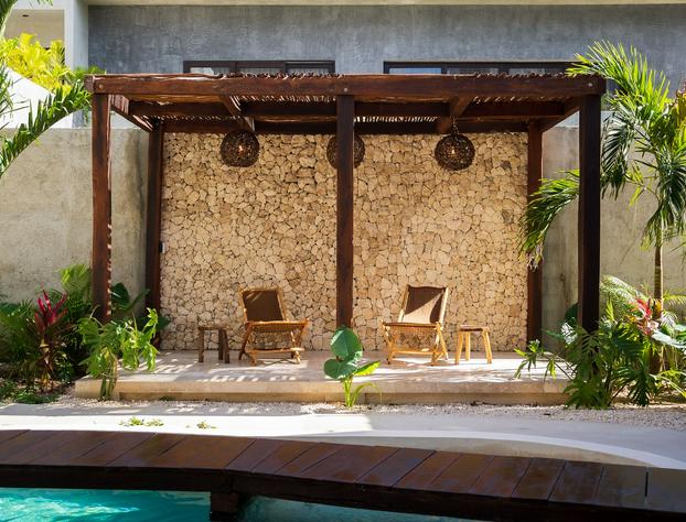 Xentum Residences - Dreamed Condo hotel detail image 1