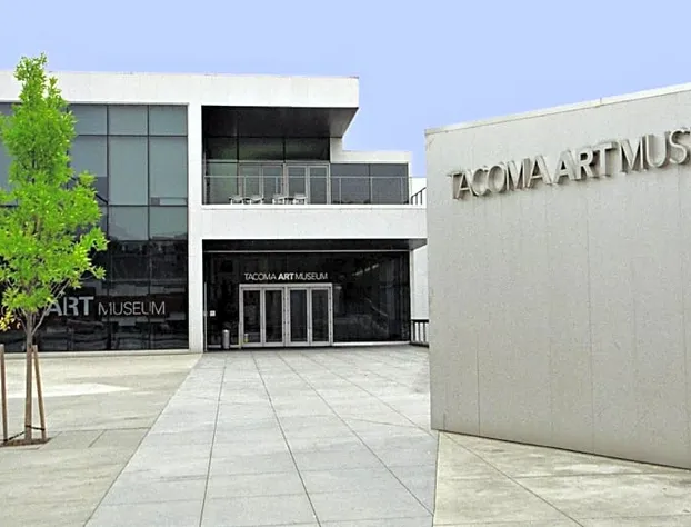 Hilton Garden Inn Tacoma Downtown hotel detail image 1