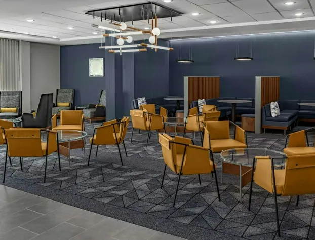 Courtyard By Marriott Sherman hotel detail image 4