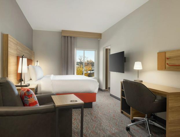 Candlewood Suites West Memphis, an IHG Hotel hotel detail image 2