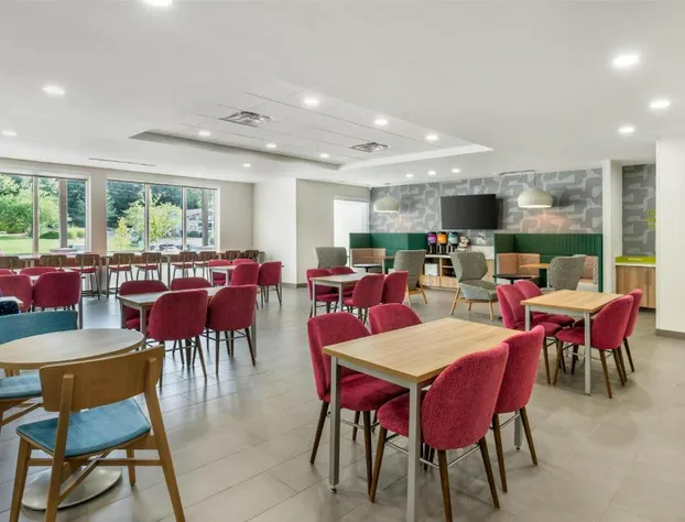 Home2 Suites By Hilton Harrisonburg University hotel detail image 2