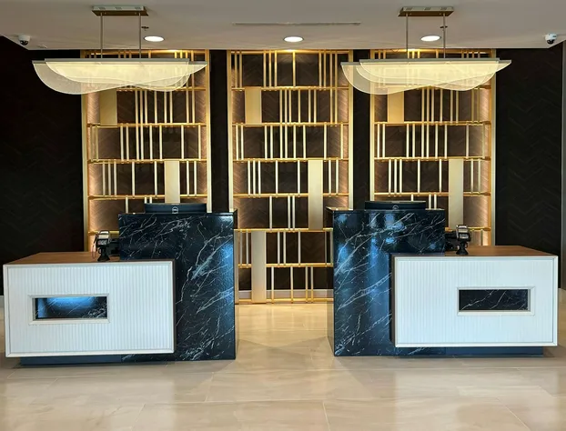 La Quinta Inn & Suites by Wyndham La Habra hotel detail image 1