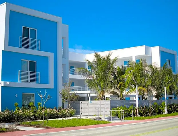 Sea Glass Beach Place, Trademark Collection by Wyndham hotel detail image 2