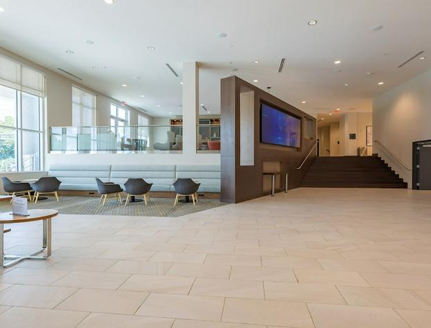 Holiday Inn & Suites Atalnta Permiter-Dunwoody hotel detail image 1