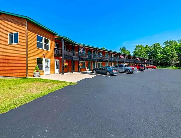 Quality Inn & Suites Munising hotel detail image 4