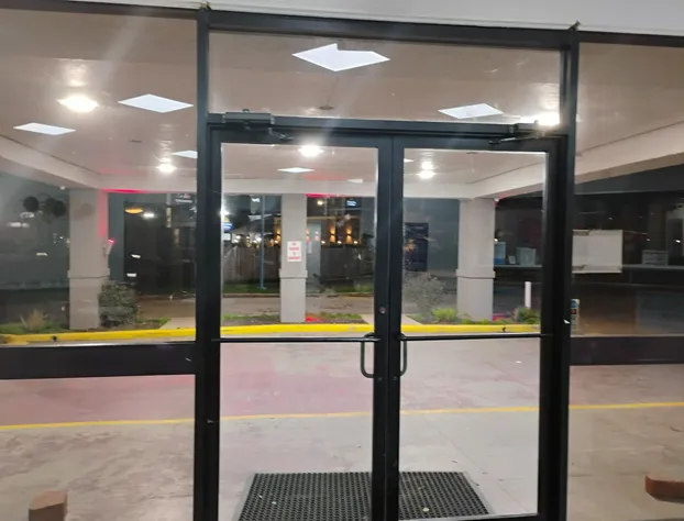 Executive Inn & Suites hotel detail image 2