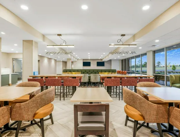 Home2 Suites By Hilton Madison East hotel detail image 4