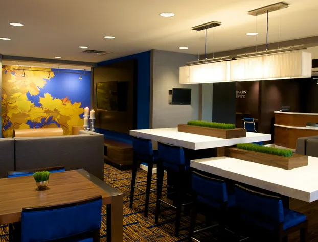 Country Inn & Suites by Radisson, Columbus-Edinburgh hotel detail image 4