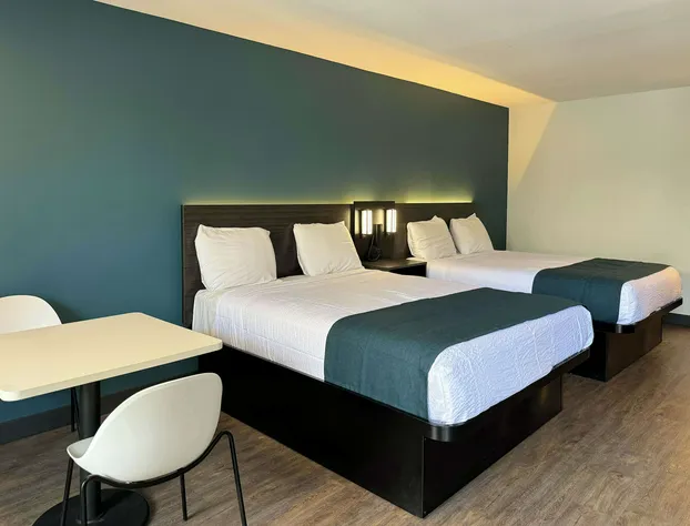 Studio 6 Suites Gardena, CA hotel detail image 3