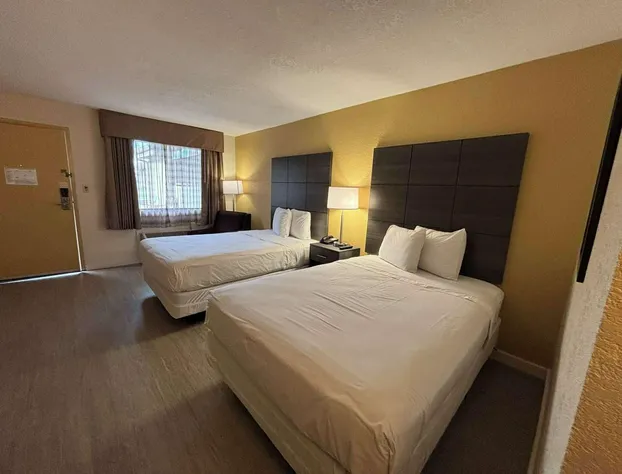 Studio 6 Suites Charlotte, NC - Northlake hotel detail image 3