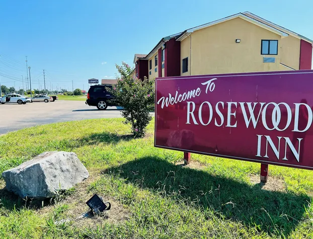 Rosewood Inn By OYO Union City I-69 hotel detail image 2