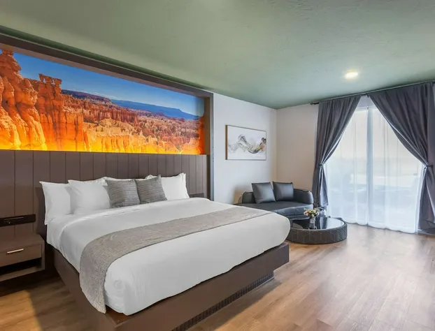 The Valor, an Ascend Collection Hotel hotel detail image 4