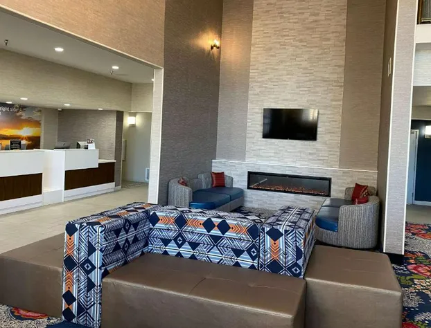 La Quinta Inn & Suites by Wyndham Safford Copper Valley hotel detail image 3