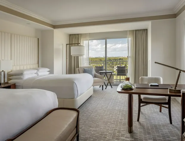 The Ritz-Carlton Residences Orlando, Grande Lakes hotel detail image 1