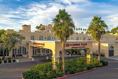 Crowne Plaza Phoenix - Chandler Golf Resort By IHG hotel hero