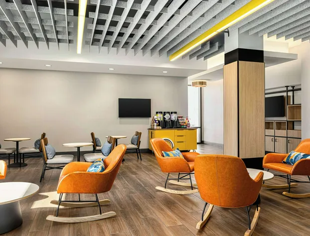 Spark By Hilton Las Vegas Airport hotel detail image 3