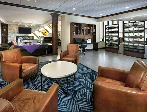 DoubleTree by Hilton Manhattan, KS hotel detail image 3