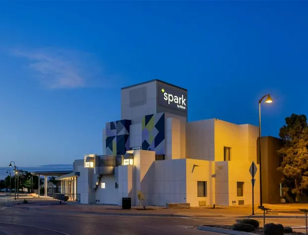 Spark by Hilton Artesia hotel detail image 3