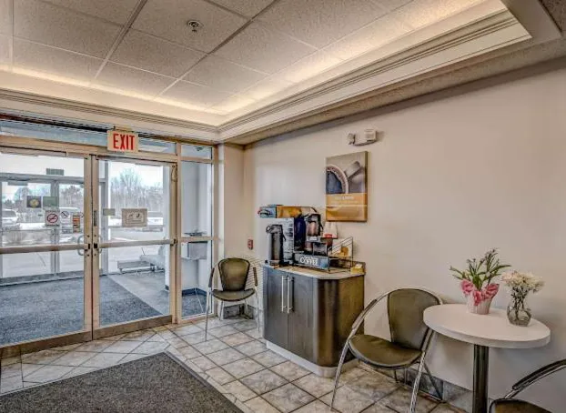 Econo Lodge Menomonie I-94 hotel detail image 1