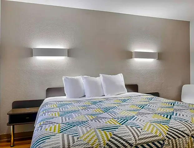 Motel 6 Little Rock AR South hotel detail image 4