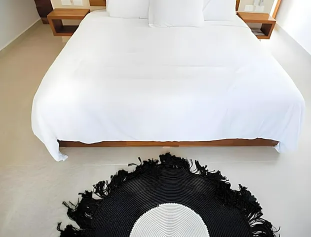 Lagoon Boutique Hotel hotel detail image 4