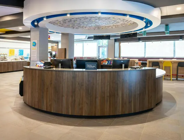 Tru By Hilton Commerce hotel detail image 3