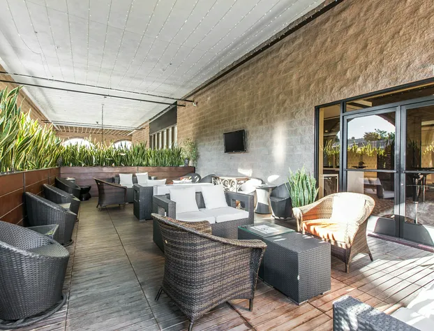 voco The Hills Hotel by IHG hotel detail image 2