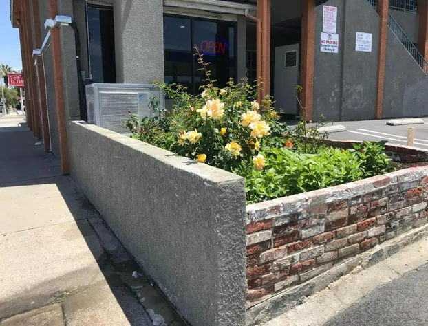 Corona Inn hotel detail image 4