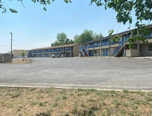 Bartons Club 93 hotel detail image 2