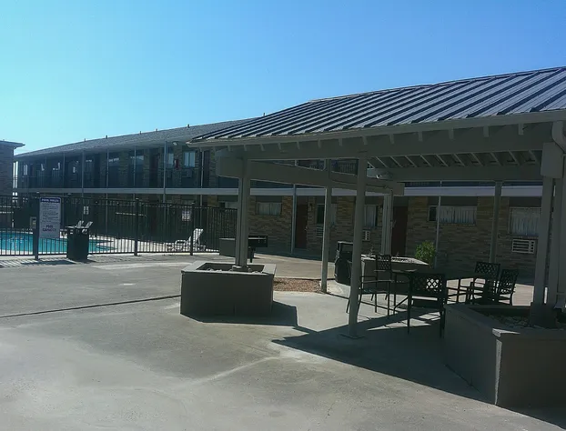 Red Roof Inn Del Rio hotel detail image 4