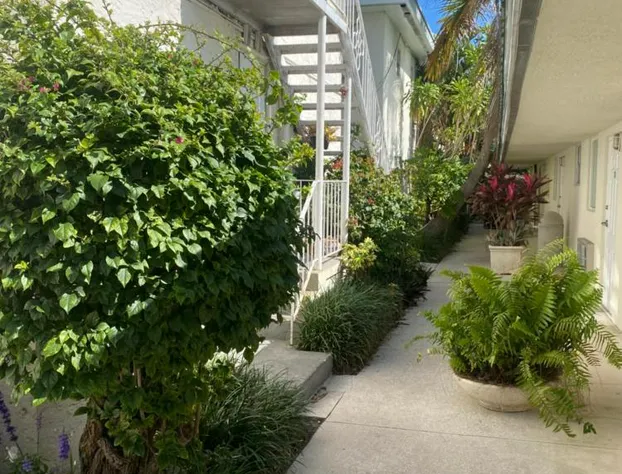 Queens Lodge Motel hotel detail image 2