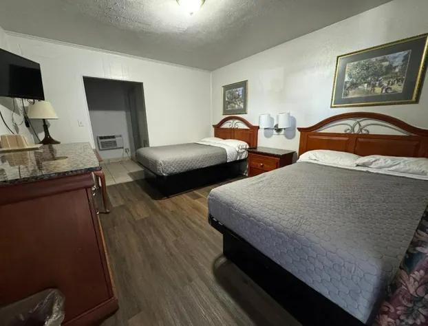 Royal Inn hotel detail image 3