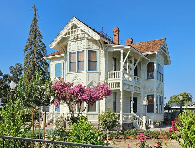 The JD Hyde Historic Inn hotel detail image 2