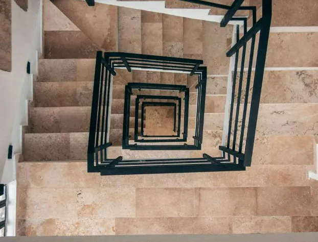 B10 Distinctive Hotel hotel detail image 1