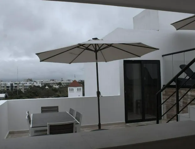 B10 Distinctive Hotel hotel detail image 2