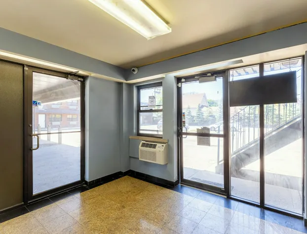 Admiral Motel By Oyo Chicago I-94 hotel detail image 4