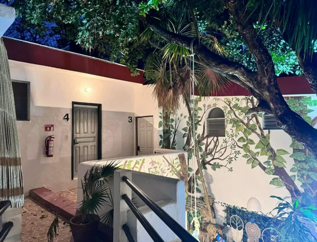 Hotel Ha Garden Gallery - 5th Avenue hotel detail image 4