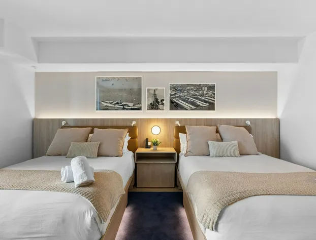 Luxury City View Condo hotel detail image 4