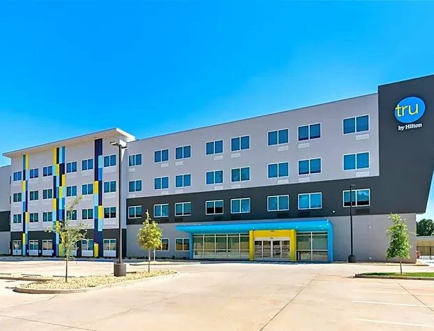 Tru By Hilton Pensacola I-10 North Davis Highway hotel detail image 4