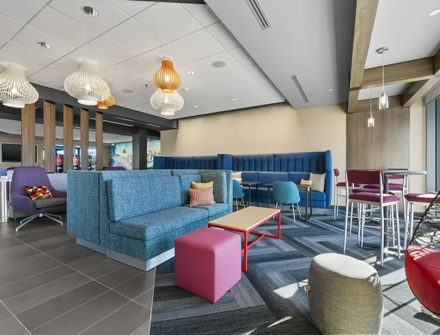 Tru By Hilton Cape Girardeau hotel detail image 2