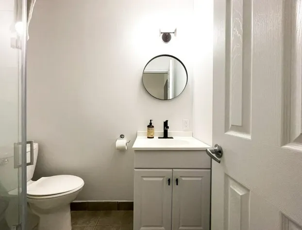 Lakehead Boutique Hotel- Suite 4 hotel detail image 3