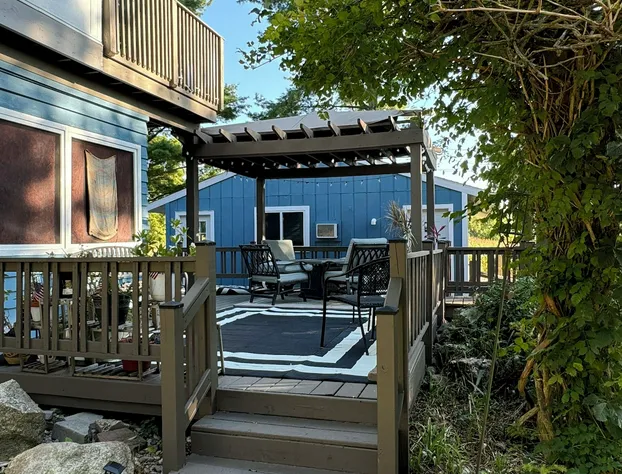 Inn Between the Lakes hotel detail image 2