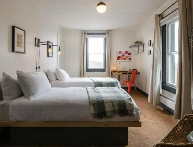 The Arnold House hotel detail image 3