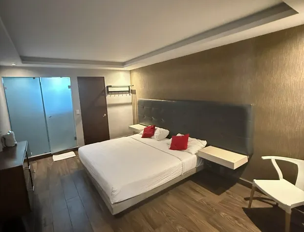 hotel 202 hotel detail image 2