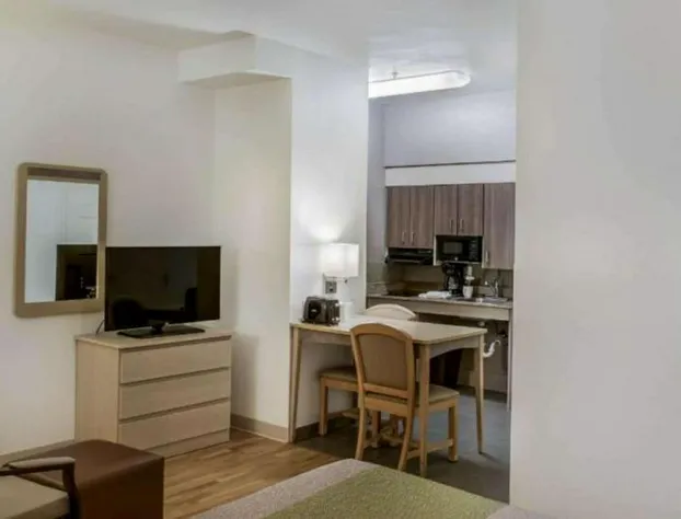 Suburban Studios Fishers Indianapolis hotel detail image 3